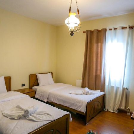 Vila Mata Voskopojë Exterior foto